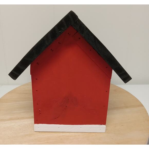 Handcrafted Georgia Bulldogs Birdhouse Hand Painted Go Dawgs' - Picture 4 of 4